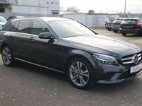 Gebraucht Mercedes C300e Avantgarde 194 PS (142 kW) 2020 Graphitgrau Kombi