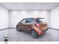 Gebraucht Hyundai i10 Style 87 PS (63 kW) 2017 Braun Kleinwagen