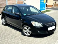 Gebraucht Kia Ceed 109 PS (80 kW) 2009 Schwarz Kleinwagen