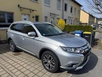 Używany Mitsubishi Outlander 150 KM (110 kW) 2017 Srebrny SUV