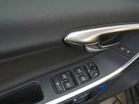 Gebraucht Volvo V60 203 PS (149 kW) 2011 Schwarz Kombi
