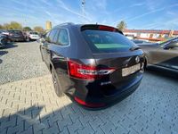 Gebraucht Skoda Superb Premium Edition 200 PS (147 kW) 2016 Grau Kombi