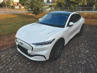 Gebraucht Ford Mustang Mach-E Extended Range 216 kW (294 PS) 2022 Weiß SUV