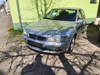 Second-hand Opel Vectra 101 CP (74 kW) 2000 Bej Berlinǎ
