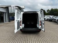 Gebraucht Maxus eDeliver 3 117 kW (160 PS) 2024 Weiß Van
