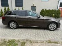 Gebraucht Mercedes C200 Exclusive 136 PS (100 kW) 2018 Braun Limousine
