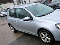 Gebraucht VW Golf VI 102 PS (75 kW) 2009 Silber Kleinwagen
