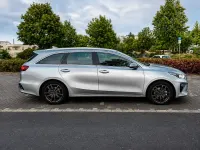 Gebraucht Kia Ceed Sportswagon 136 PS (100 kW) 2019 Grau Kombi