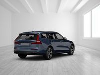 Gebraucht Volvo V60 Core 253 PS (186 kW) 2022 Othercolor Kombi