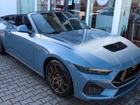Neu Ford Mustang 446 PS (328 kW) 2026 Vaporblue metallic Cabrio
