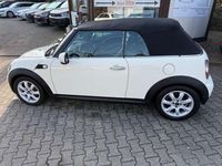 Gebraucht Mini Cooper 122 PS (89 kW) 2015 Weiss Kleinwagen