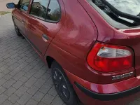Gebraucht Renault Mégane 95 PS (69 kW) 1999 Rot Limousine