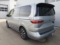 Neu VW Multivan Comfortline 180 PS (132 kW) 2025 Starlightblau metallic Van