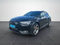Gebraucht Audi e-tron Ambiente 369 kW (503 PS) 2022 Mythosschwarz metallic SUV