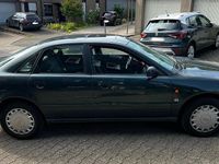 Second-hand Audi A4 125 CP (91 kW) 1994 Verde Berlinǎ