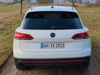 Gebraucht VW Touareg 231 PS (169 kW) 2019 Weiß SUV