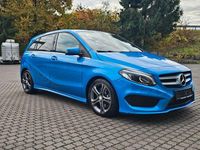 Gebraucht Mercedes B250 AMG line 211 PS (155 kW) 2017 Blau Van / Kleinbus