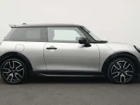Używany Mini John Cooper Works 204 KM (150 kW) 2025 Szary Hatchback