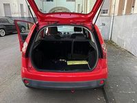 Gebraucht Ford Fiesta 60 PS (44 kW) 2006 Rot Kleinwagen