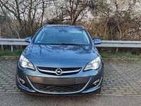 Gebraucht Opel Astra Exklusiv 170 PS (125 kW) 2015 Blau Limousine
