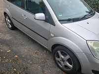 Gebraucht Ford Fiesta 69 PS (50 kW) 2005 Silber Kleinwagen