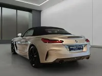 Gebraucht BMW Z4 Performance 197 PS (144 kW) 2022 Silber / glaciersilber (metallic) Cabrio