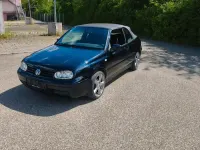 Gebraucht VW Golf 115 PS (84 kW) 2001 Blau Cabrio