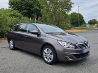 Gebraucht Peugeot 308 Active 131 PS (96 kW) 2014 Grau Kombi