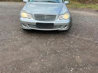 Gebraucht Mercedes C180 143 PS (105 kW) 2007 Silber Limousine