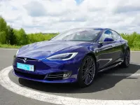 Occasion Tesla Model S 311 kW (423 ch) 2017 Bleue Citadine