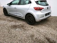 Gebraucht Renault Clio V 131 PS (96 kW) 2021 Grau Limousine