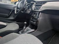 Usado Citroën C3 PureTech 82 CV (60 kW) 2016 Rojo Utilitario
