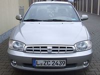 Gebraucht Kia Shuma 102 PS (75 kW) 2003 Silber metallic Kleinwagen
