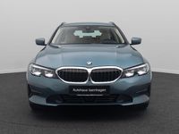 Gebraucht BMW 330e Sport Line 292 PS (214 kW) 2021 Blau Kombi