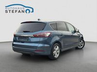 Gebraucht Ford S-MAX Titanium 150 PS (110 kW) 2020 Blau Van / Kleinbus
