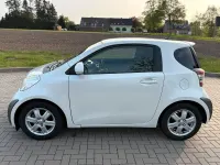 Second-hand Toyota iQ 68 CP (50 kW) 2011 Alb Hatchback