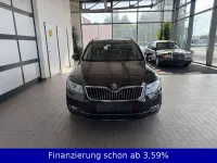 Gebraucht Skoda Superb Business Line 140 PS (102 kW) 2013 Braun Kombi