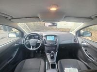 Gebraucht Ford Focus Titanium 122 PS (89 kW) 2017 Grau Kombi