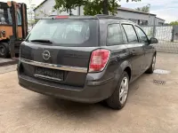 Gebraucht Opel Astra Edition 116 PS (85 kW) 2009 Karbongrau Kombi