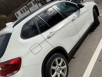 Gebraucht BMW X1 143 PS (105 kW) 2014 Weiß SUV