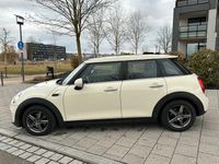 Gebraucht Mini Cooper Seven 136 PS (100 kW) 2018 Weiß Kleinwagen