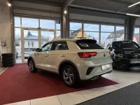 Gebraucht VW T-Roc R-line 150 PS (110 kW) 2025 Grau SUV