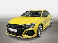 Gebraucht Audi RS3 Sportback Ambiente 400 PS (294 kW) 2023 Pythongelb metallic Kleinwagen