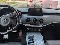 Używany Kia Stinger GT 366 KM (269 kW) 2019 Szary Hatchback