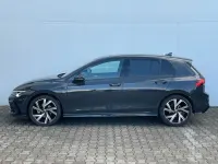 Gebraucht VW Golf VIII R-line 150 PS (110 kW) 2024 Delfingrau metallic Limousine