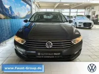 Gebraucht VW Passat 125 PS (91 kW) 2017 Grau Kombi