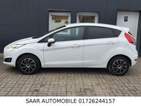 Gebraucht Ford Fiesta Titanium 101 PS (74 kW) 2014 Weiß Limousine