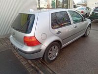 Gebraucht VW Golf IV Comfortline 75 PS (55 kW) 2000 Silber Limousine