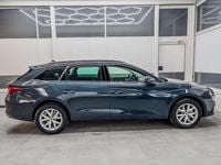 Neu Seat Leon Style 150 PS (110 kW) 2025 Fjord blau Kombi