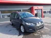 Gebraucht VW Sharan Highline 150 PS (110 kW) 2019 Grau Van / Kleinbus